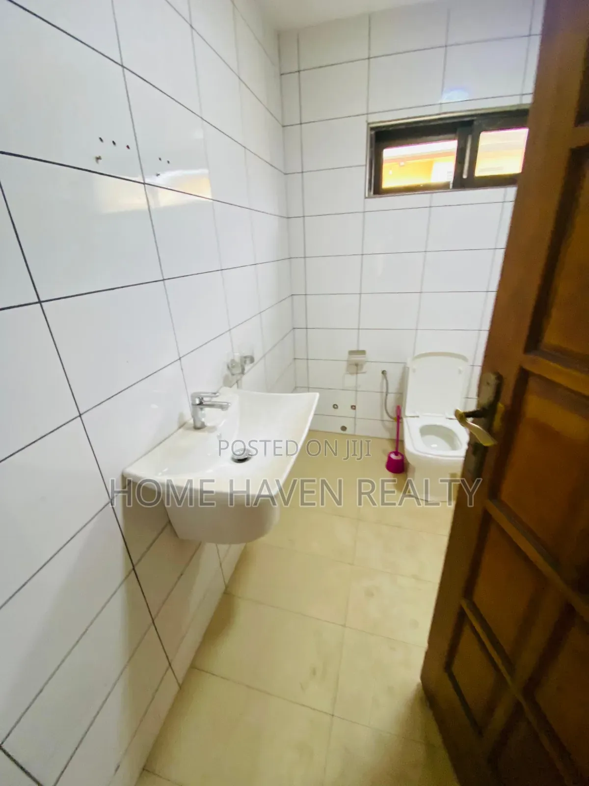 3bdrm House in Westland, Police Station for rent
