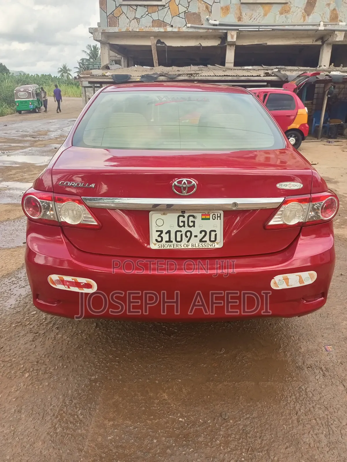 Toyota Corolla LE 4dr Sedan (1.8L 4cyl 4A) 2013 Red