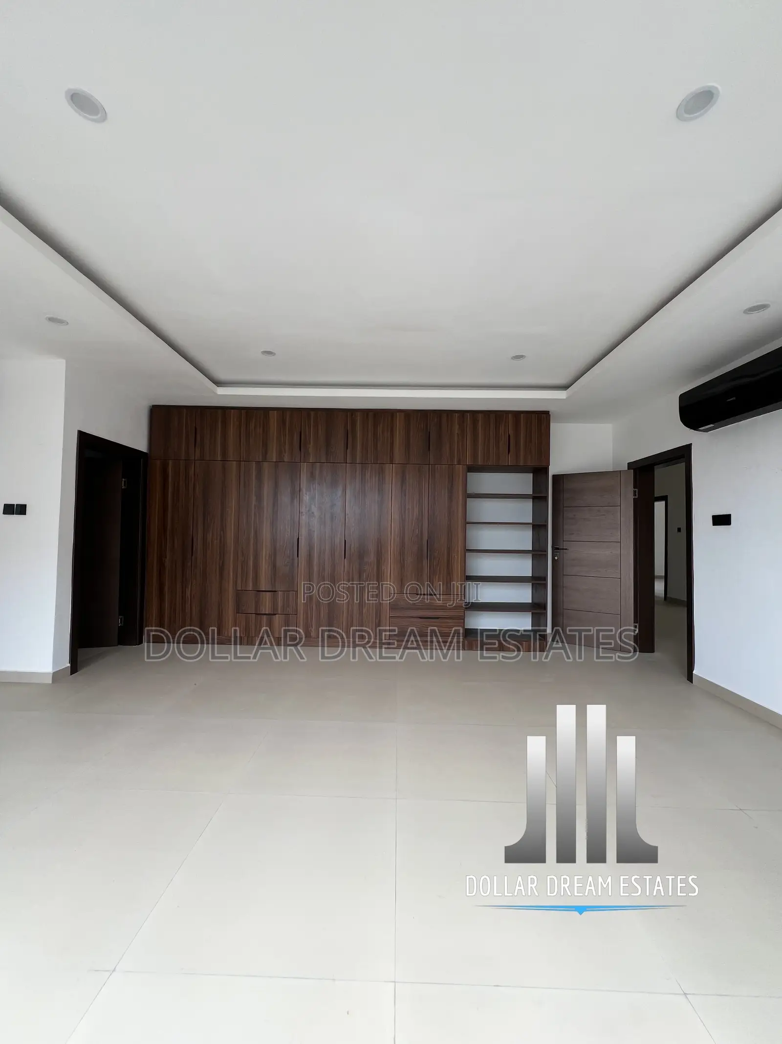 4bdrm House in Adjiriganor for sale