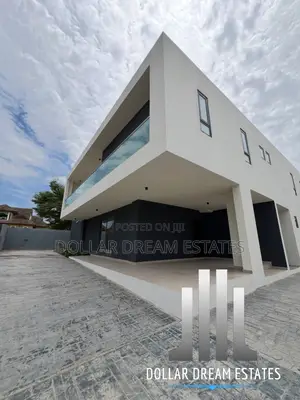 4bdrm House in Adjiriganor for sale