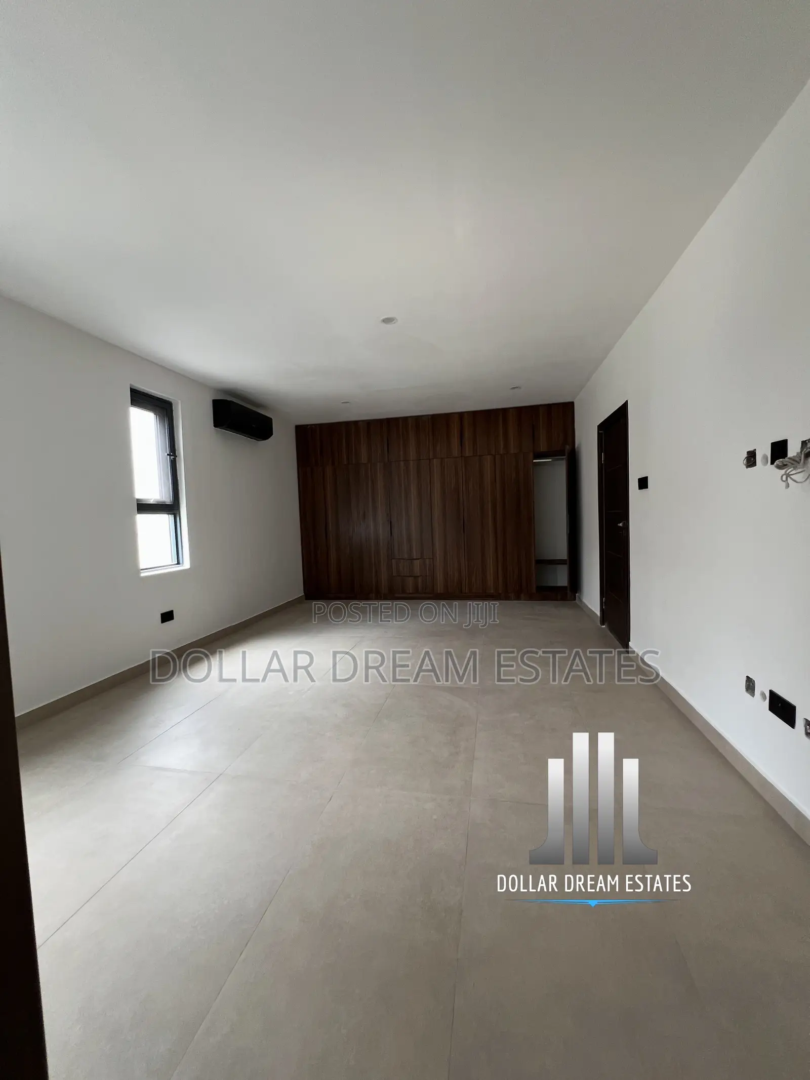 4bdrm House in Adjiriganor for sale