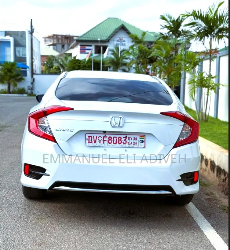 Honda Civic EX Sedan 2019 White
