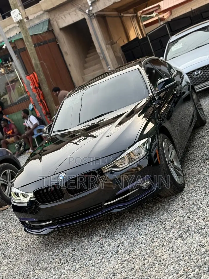 BMW 330i 2018 Black