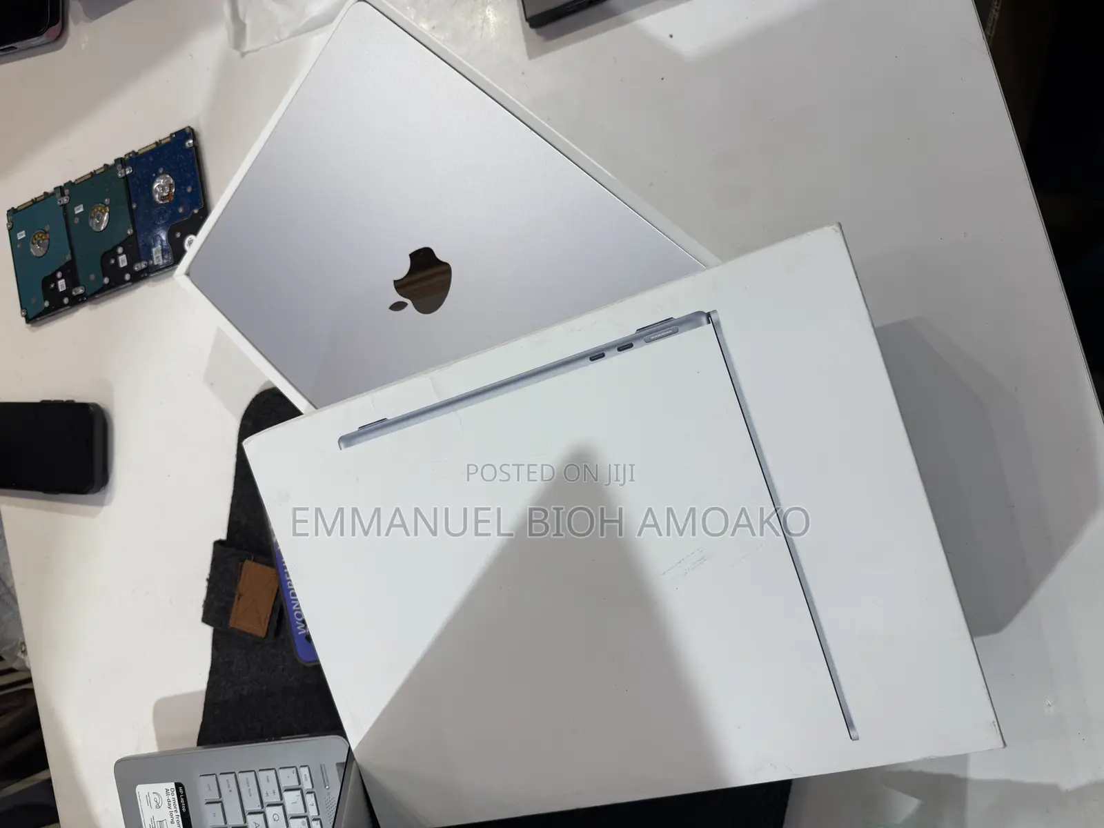 Laptop Apple MacBook Air 2025 M4 13-inch 16GB Apple M4 SSHD+SSD 256GB