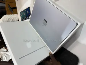 Laptop Apple MacBook Air 2025 M4 13-inch 16GB Apple M4 SSHD+SSD 256GB