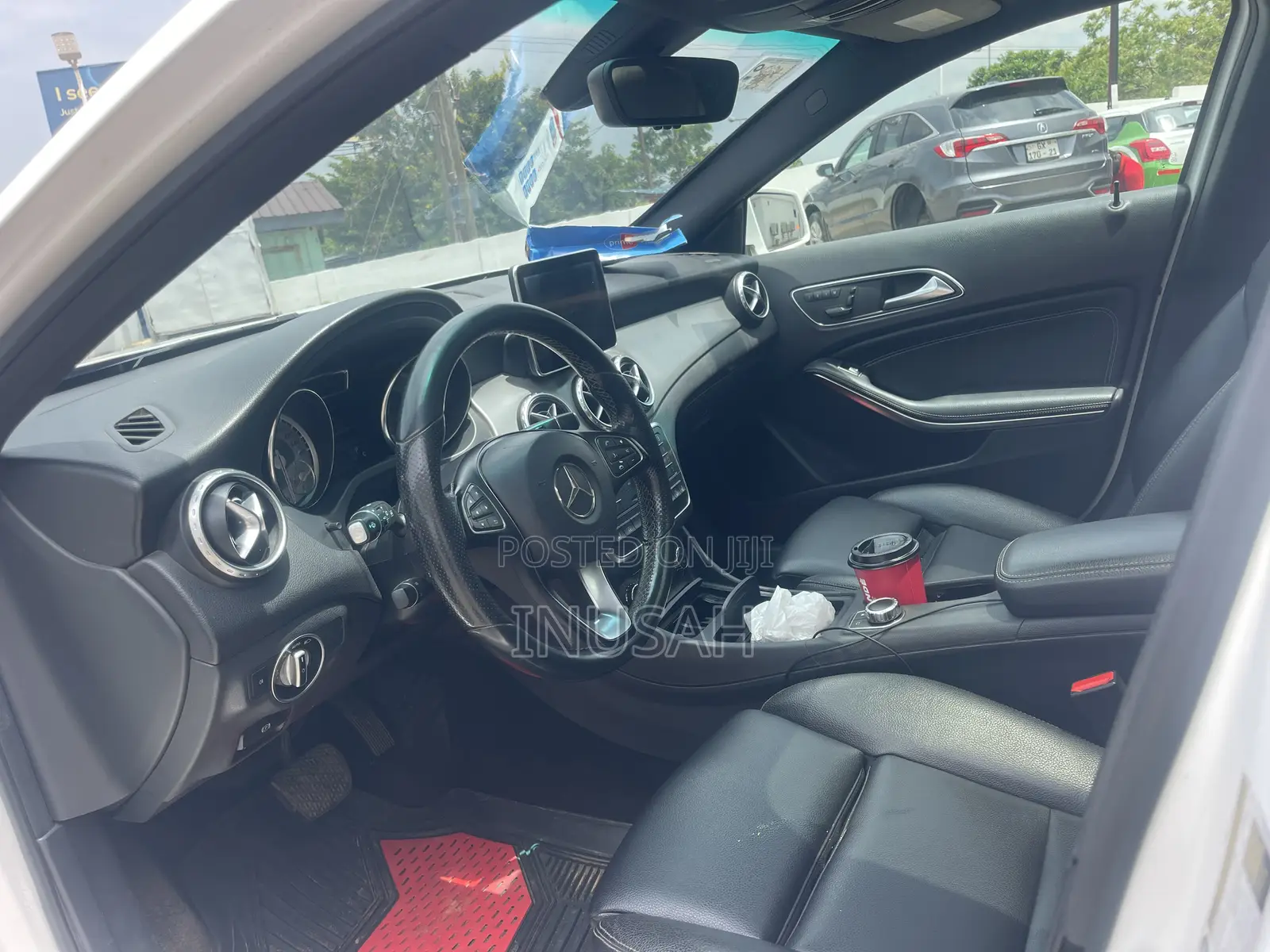 Mercedes-Benz GLA 250 2016 White