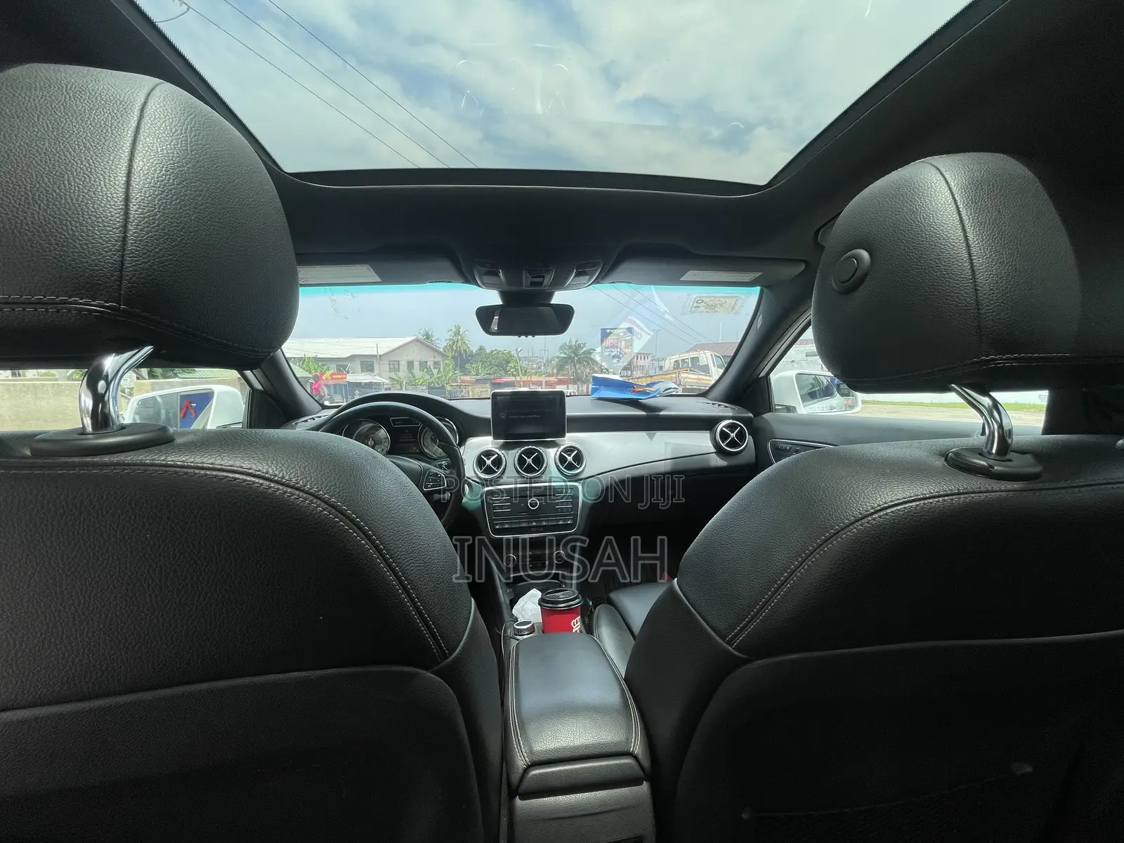 Mercedes-Benz GLA 250 2016 White