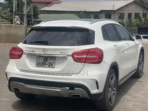 Mercedes-Benz GLA 250 2016 White