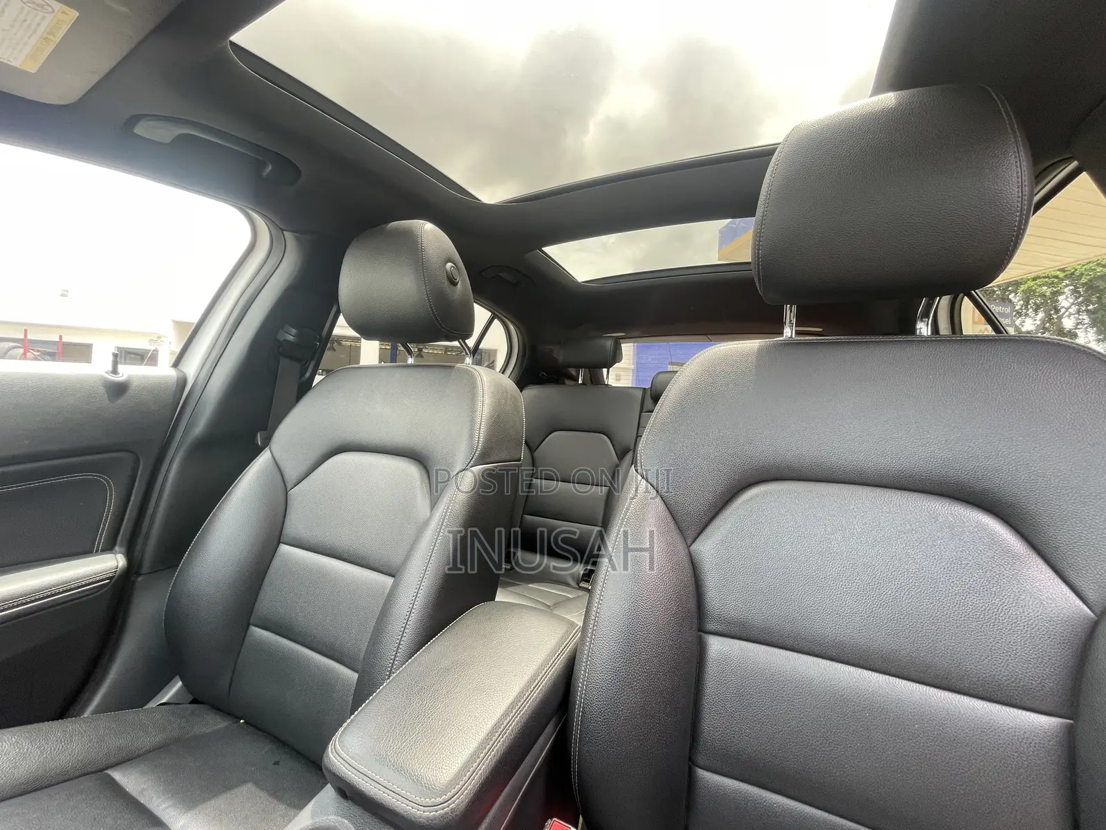 Mercedes-Benz GLA 250 2016 White