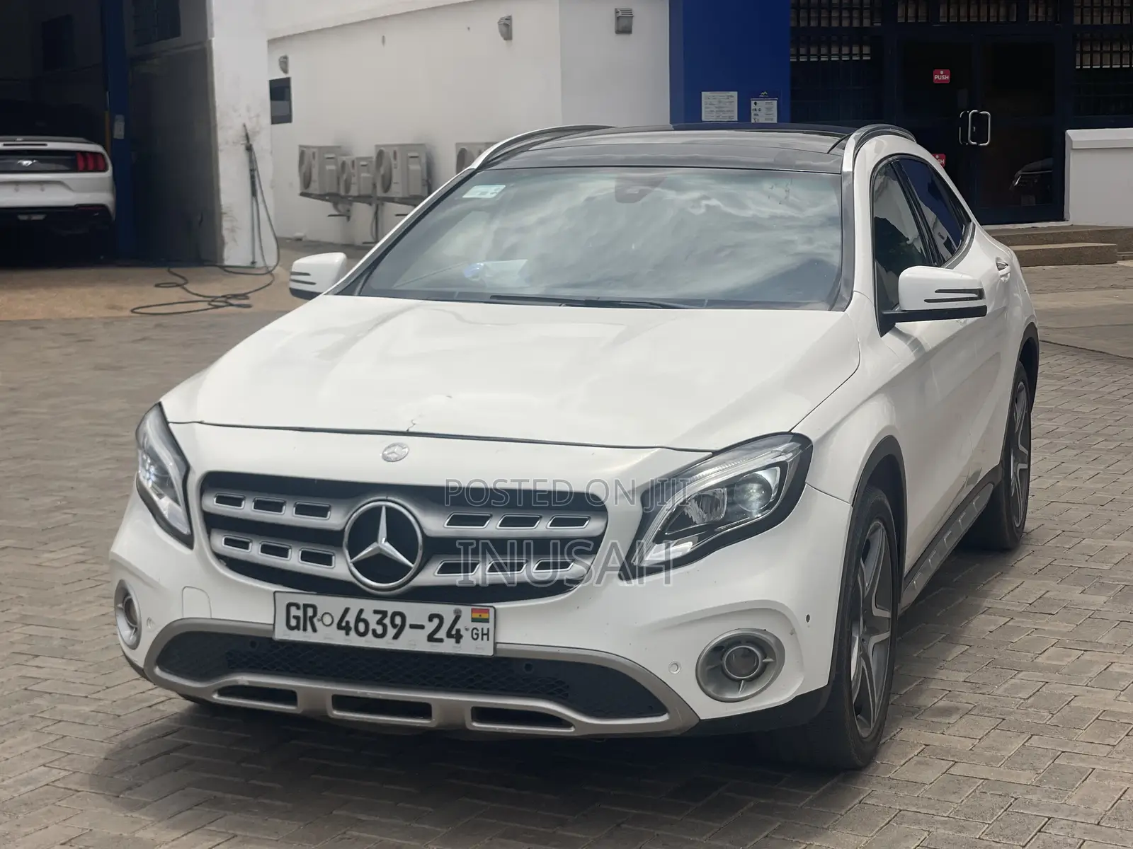 Mercedes-Benz GLA 250 2016 White