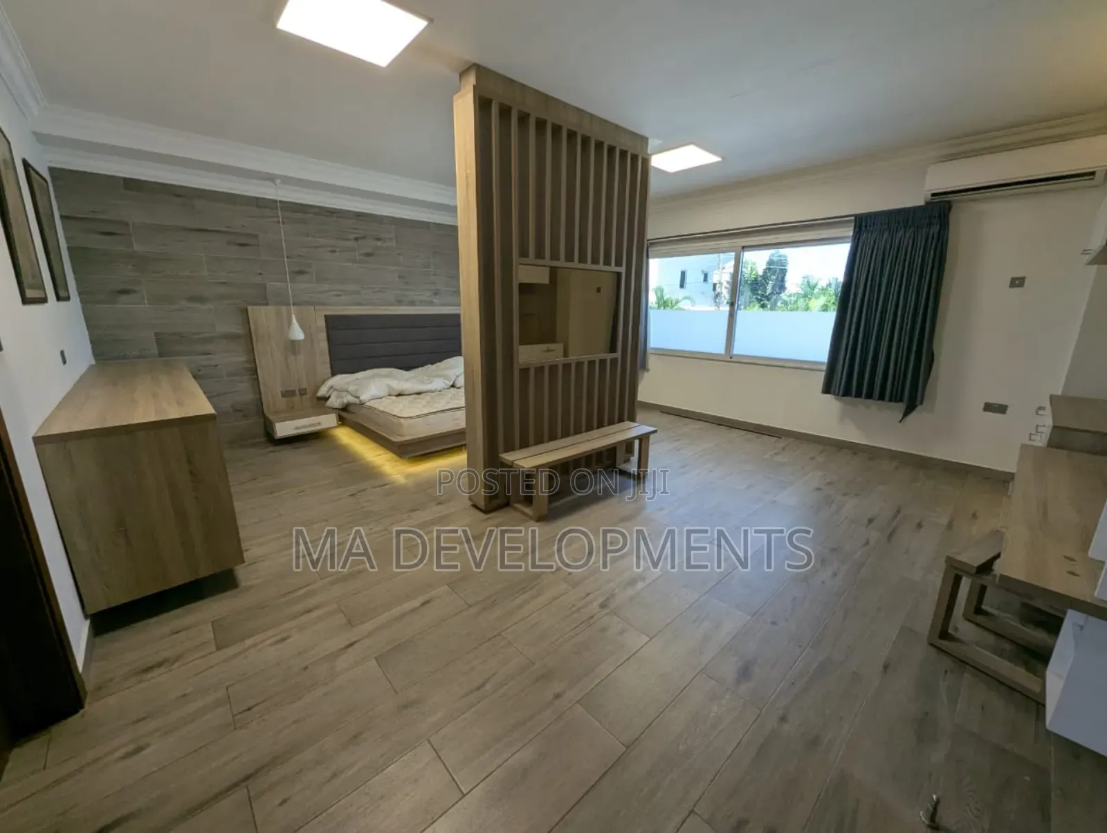 7bdrm Mansion in Airport Hills for sale