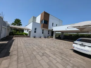 7bdrm Mansion in Airport Hills for sale