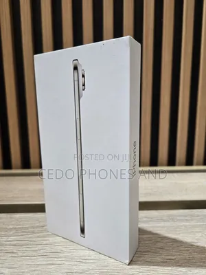 New Apple iPhone Air 256 GB Gold