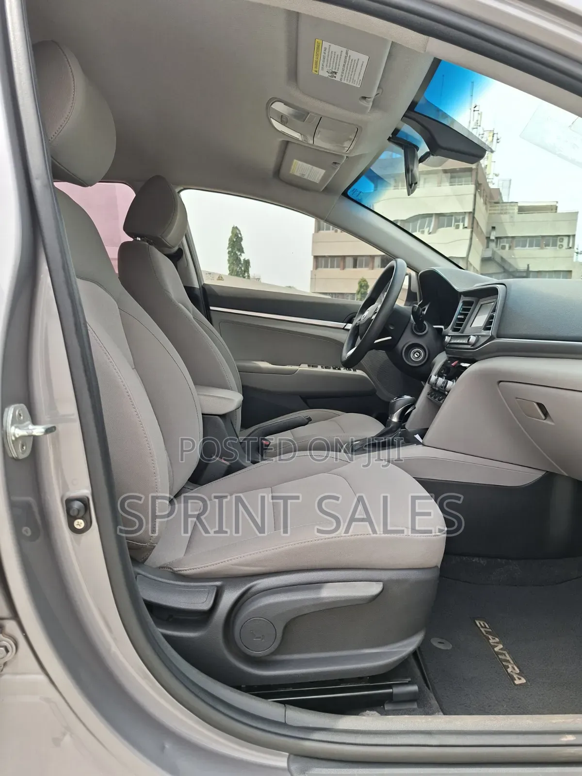 Hyundai Elantra SE 2020 Gray