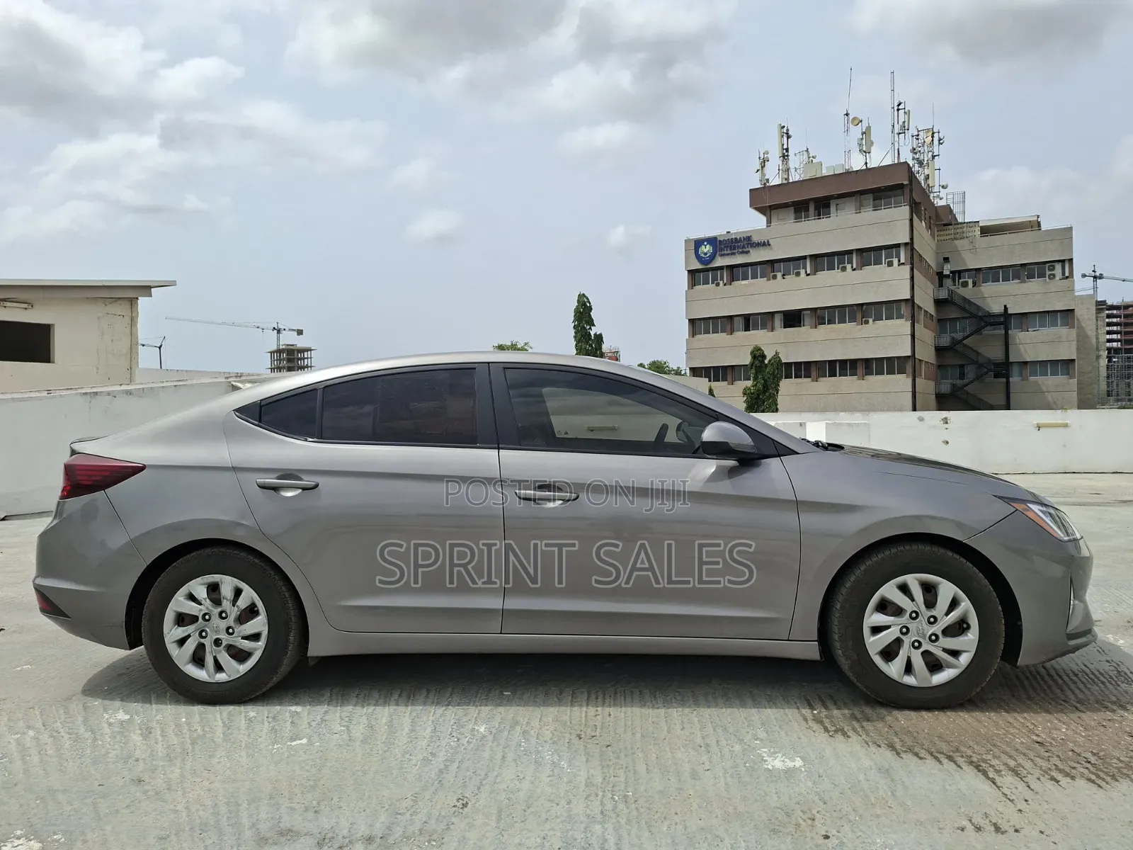 Hyundai Elantra SE 2020 Gray