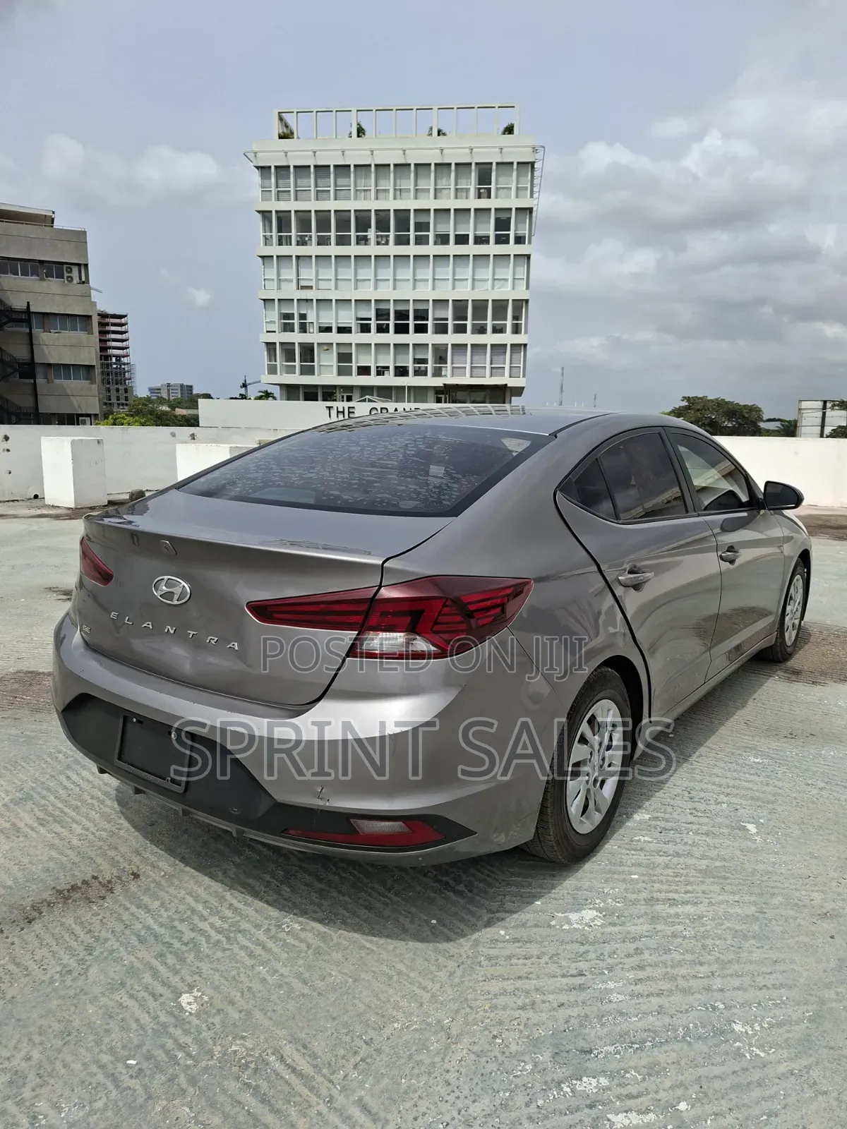 Hyundai Elantra SE 2020 Gray