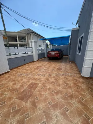 3bdrm House in Baatsona Total for rent