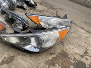 Hyundai Sonata 2012 Headlight Pair