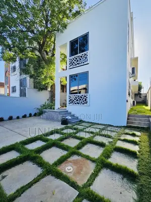5bdrm House in Airport Residential Area for sale