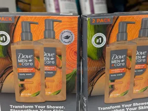 Dove Men Care Sandal Wood
