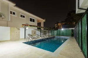 4bdrm House in Nikoi Street, A&C Mall Area for rent
