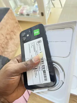 New Apple iPhone 12 128 GB Black