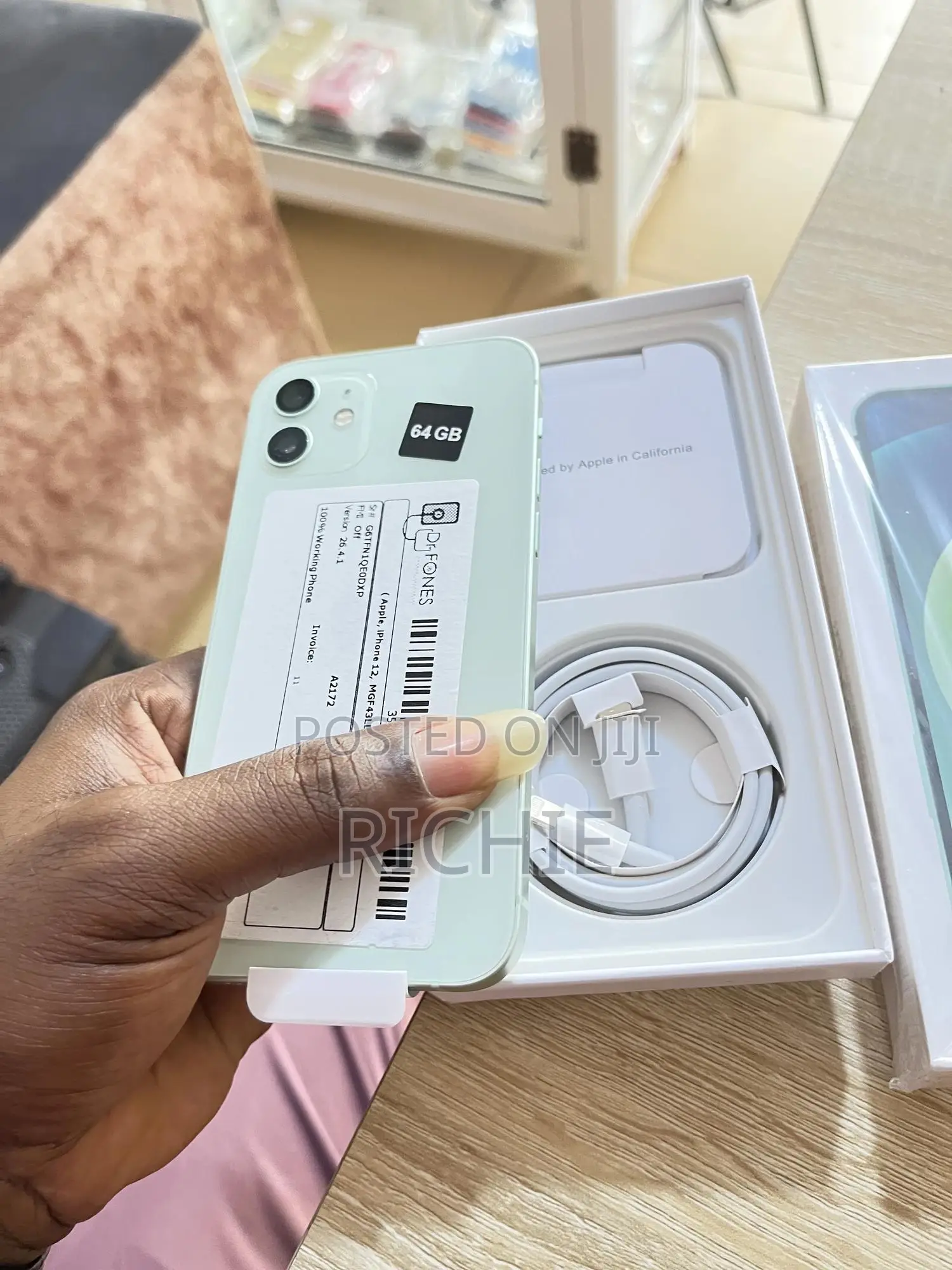 New Apple iPhone 12 64 GB