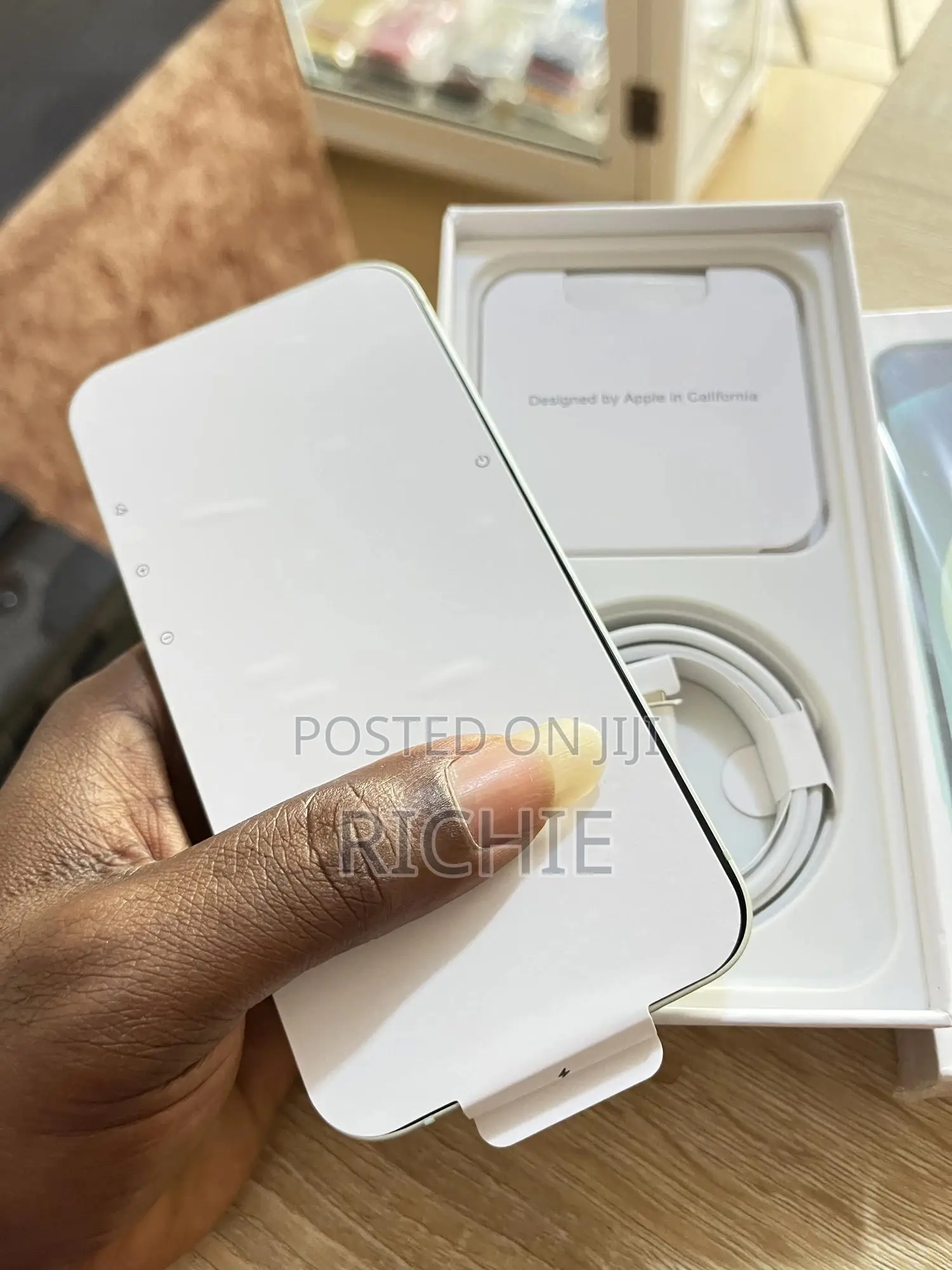 New Apple iPhone 12 64 GB