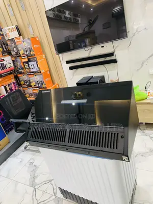 Newly Virtual Kenwood 90cm Mirror Black Finish Extractor
