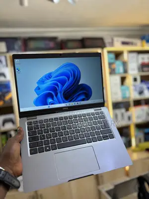 Laptop Dell Latitude 5320 8GB Intel Core i5 SSD 256GB