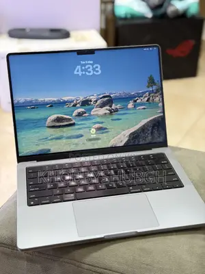 Laptop Apple MacBook Pro 2023 M2 Pro 14-inch 16GB Apple M2 SSD 512GB