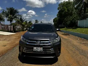 Toyota Highlander 2016 Gray