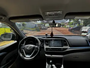 Toyota Highlander 2016 Gray