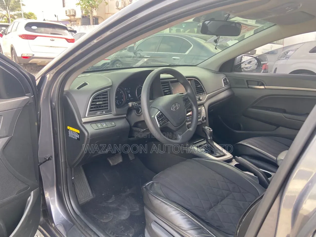 Hyundai Avante 2018 Gray