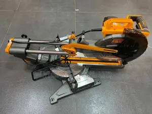 Mitre Saw 1800w - Bm2s180017