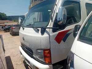 Hyundai Mighty Ii (Double Cabin)