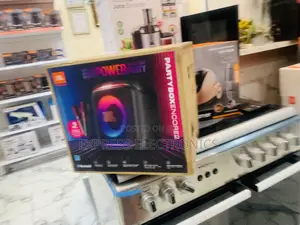 Ultra Modern JBL Party Box Encore 2 Potable With 2 Microphones