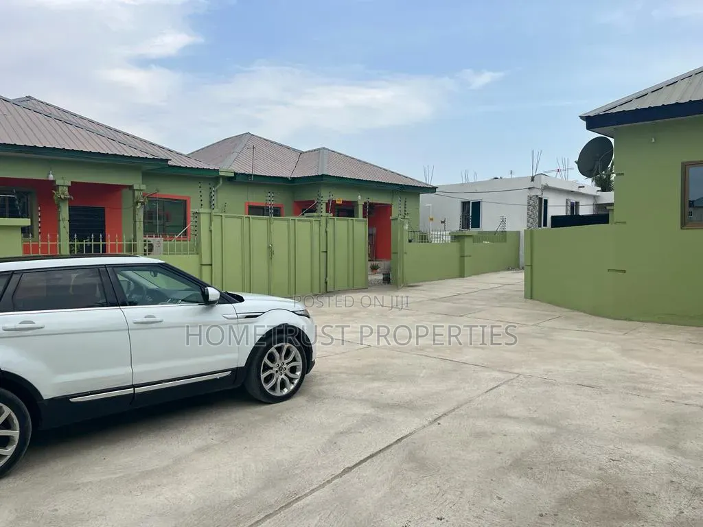 11bdrm Apartment in Kasoa Krispo, Pentecost for sale