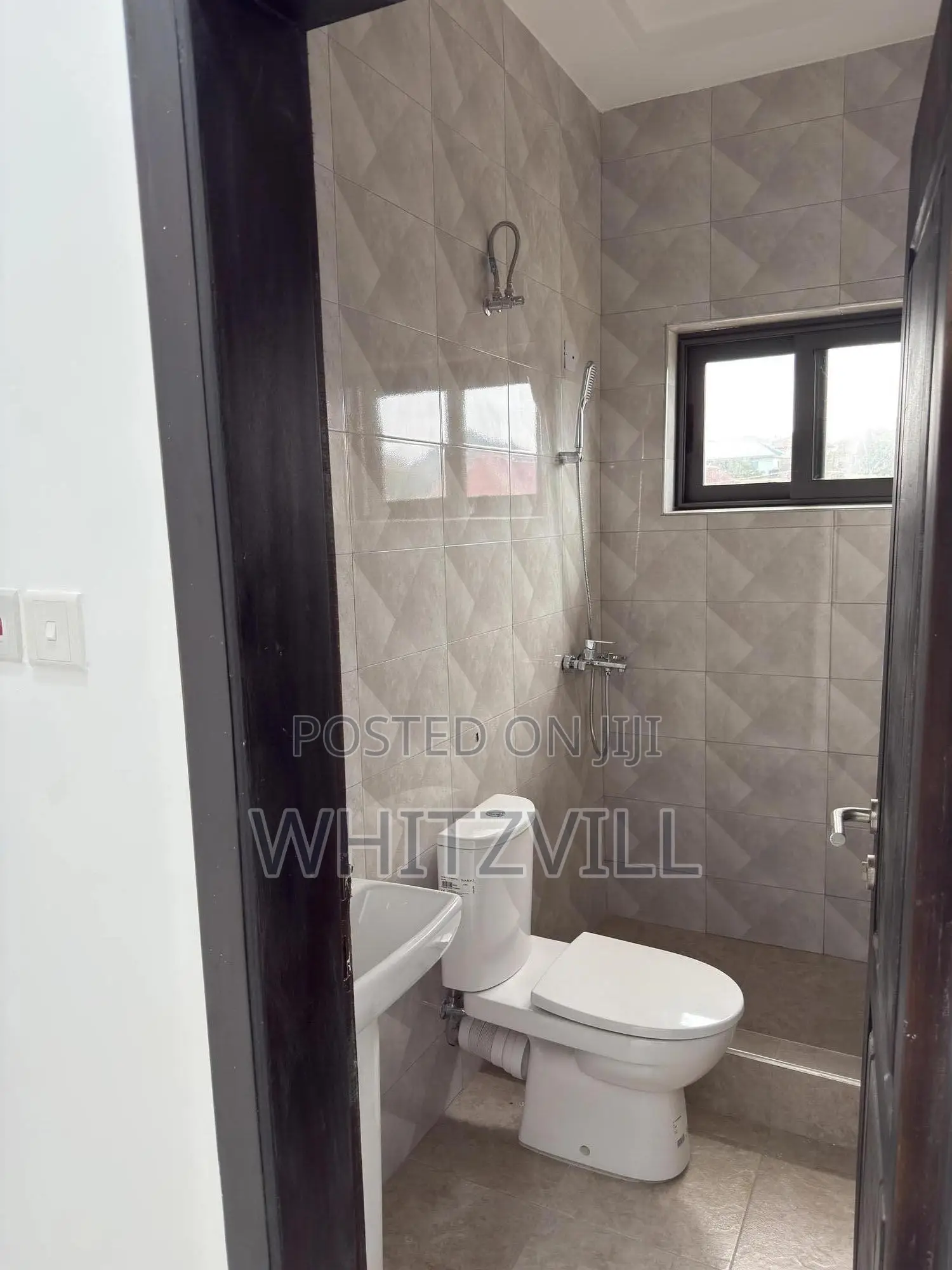 1bdrm Apartment in Mile 11, West Hills Mall Area for rent