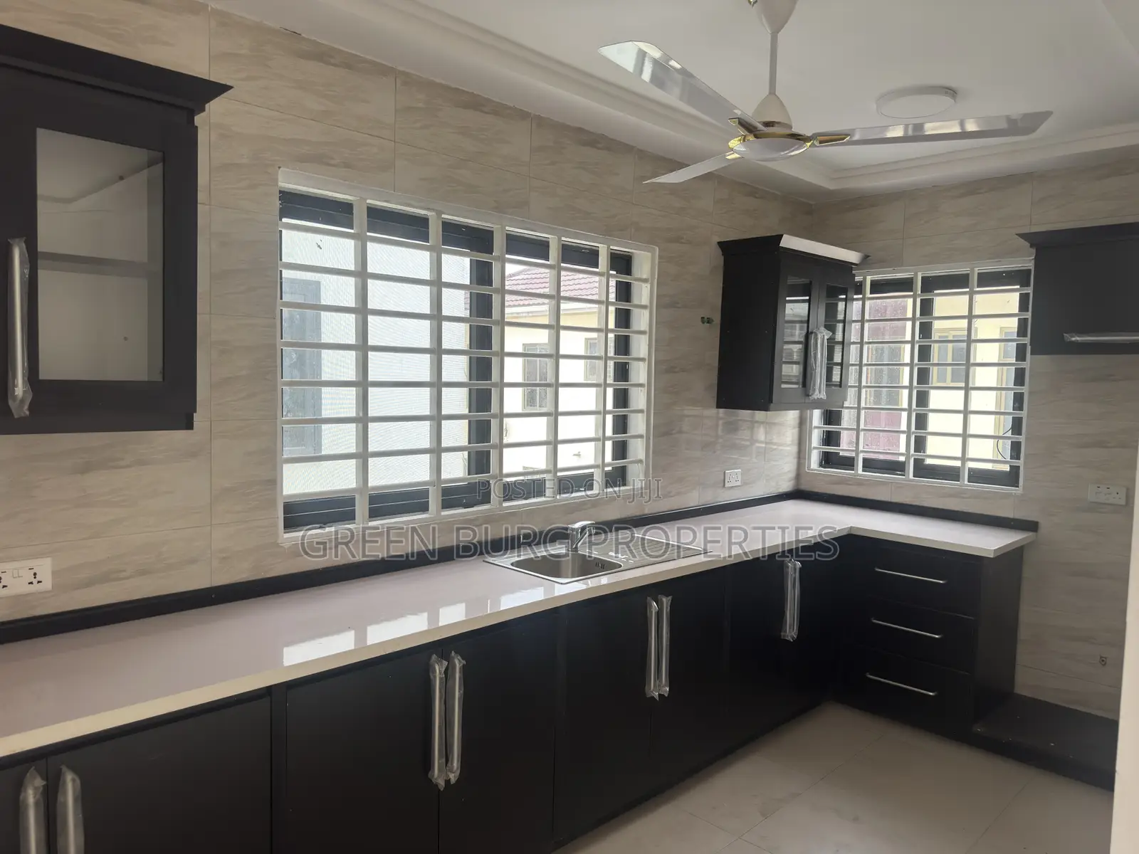 2bdrm Apartment in East Legon for rent