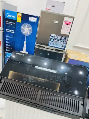 Chooses Premium Kenwood 90cm Mirror Black Finish Extractor