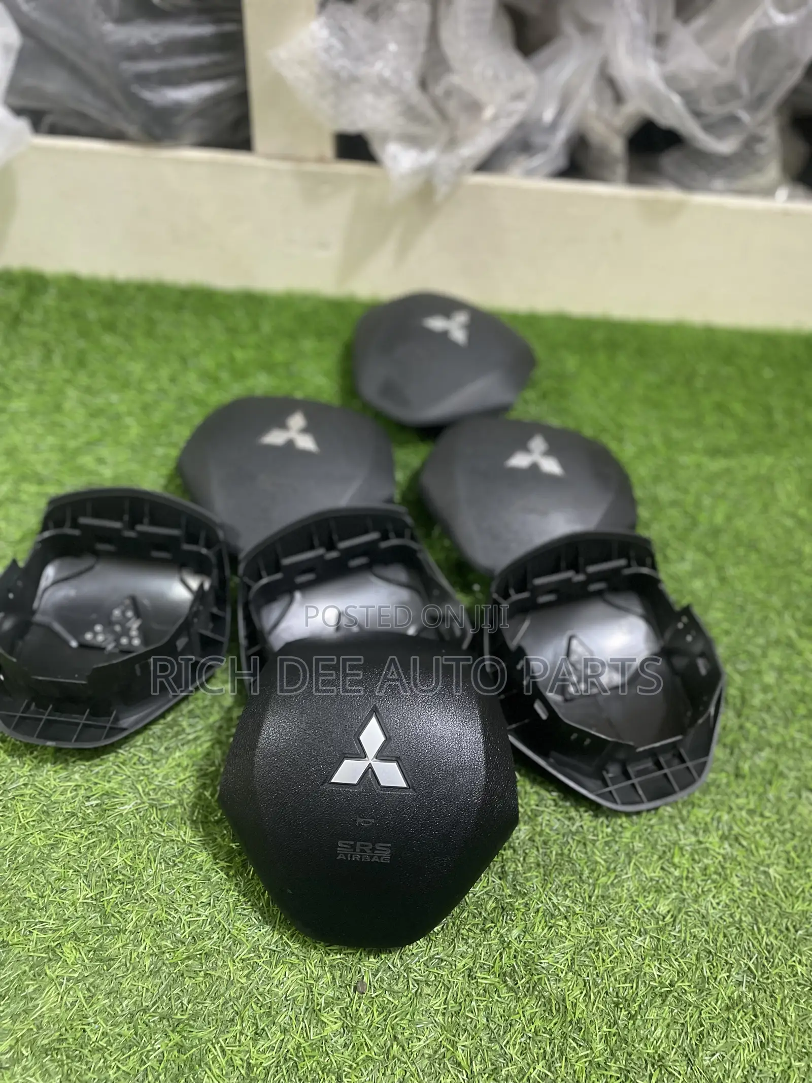 Outlander 2016-2017-2018-2019-2020 Airbag Cover Available