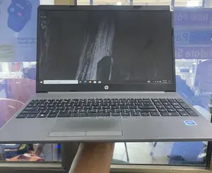 Laptop HP 250 G8 4GB Intel Celeron HDD+SSD 320GB