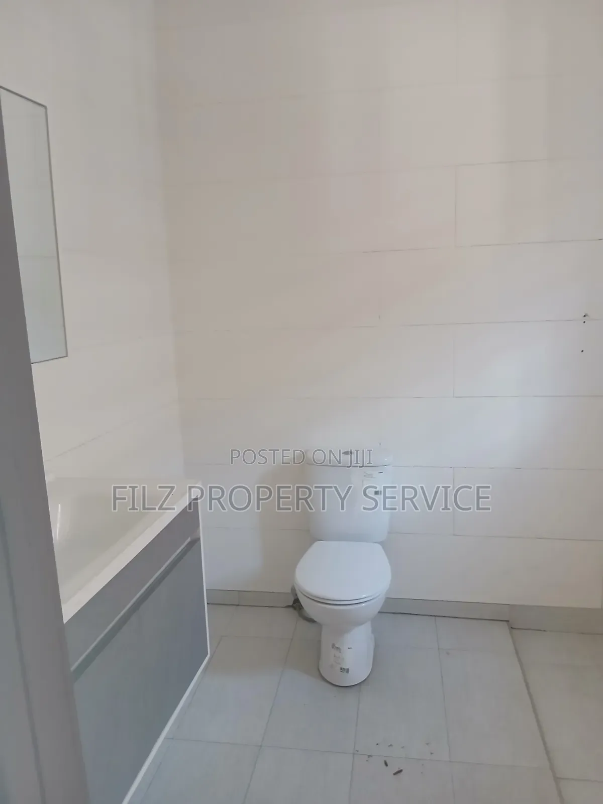 3bdrm Condo in Achimota, Overhead for rent
