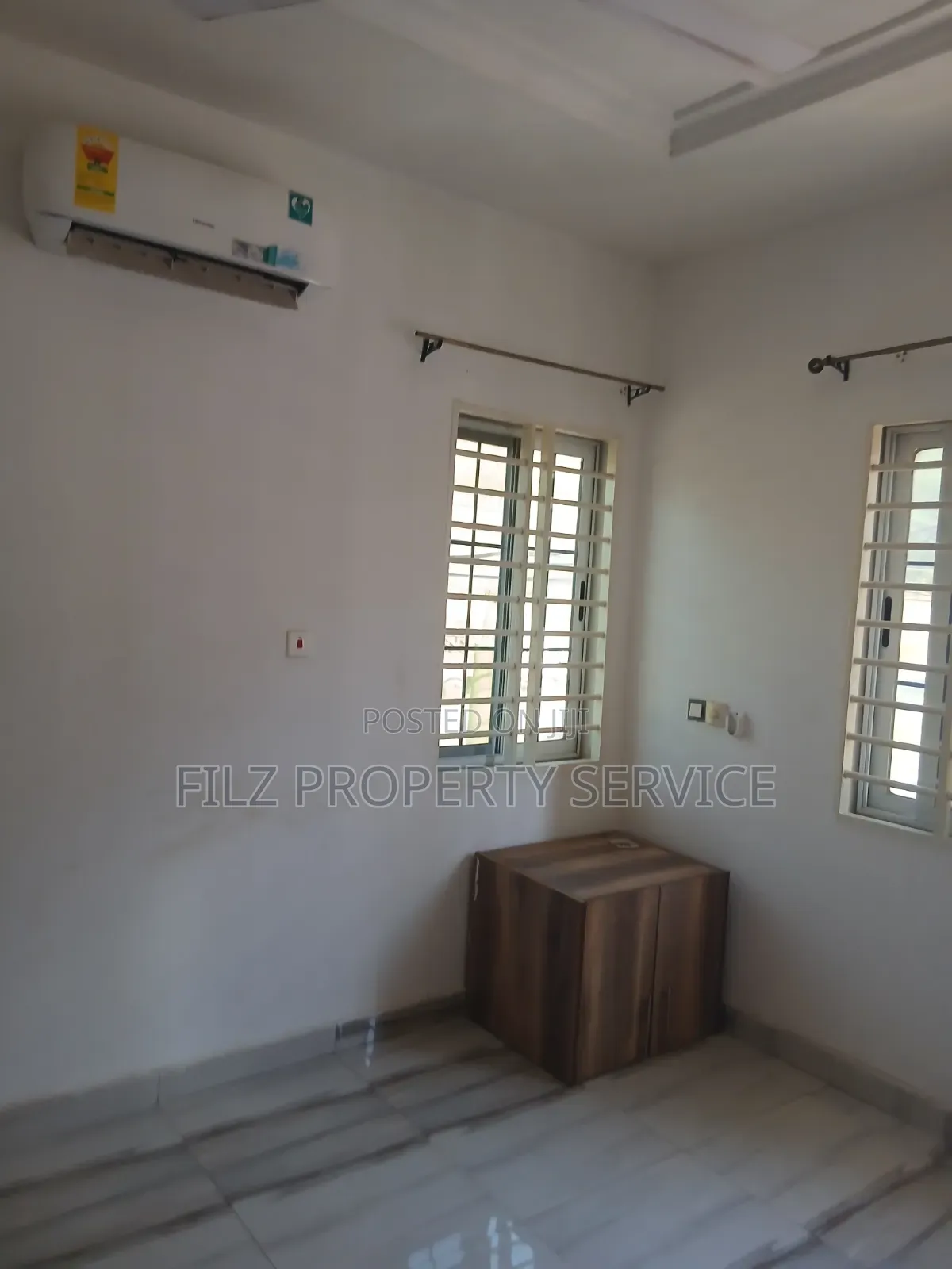 3bdrm Condo in Achimota, Overhead for rent