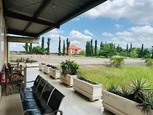 Quick Sale/– Warehouse On 5 Acres