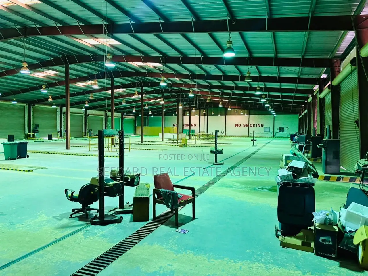 Quick Sale/– Warehouse On 5 Acres