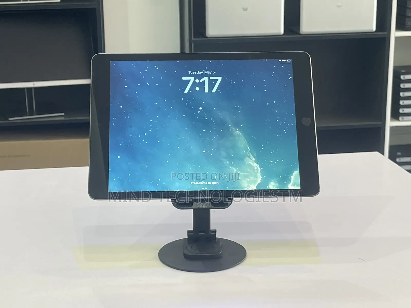 Apple iPad 10.2 (2021) 64 GB Gray