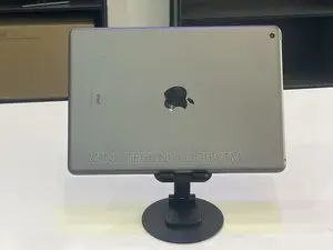 Apple iPad 10.2 (2021) 64 GB Gray