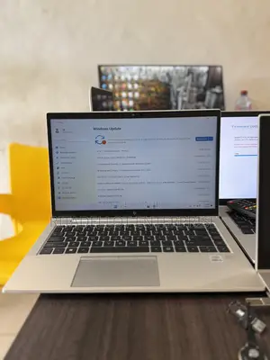 Laptop HP EliteBook 840 G7 16GB Intel SSD 256GB